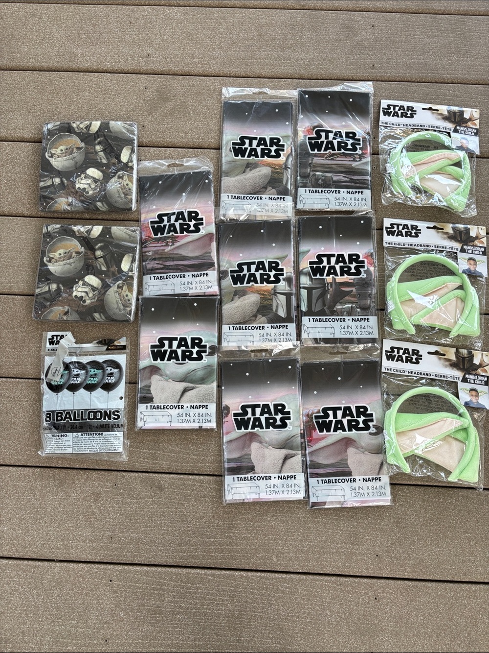 Star Wars Kids Green Grogu Headbands & Party Tablecovers Set